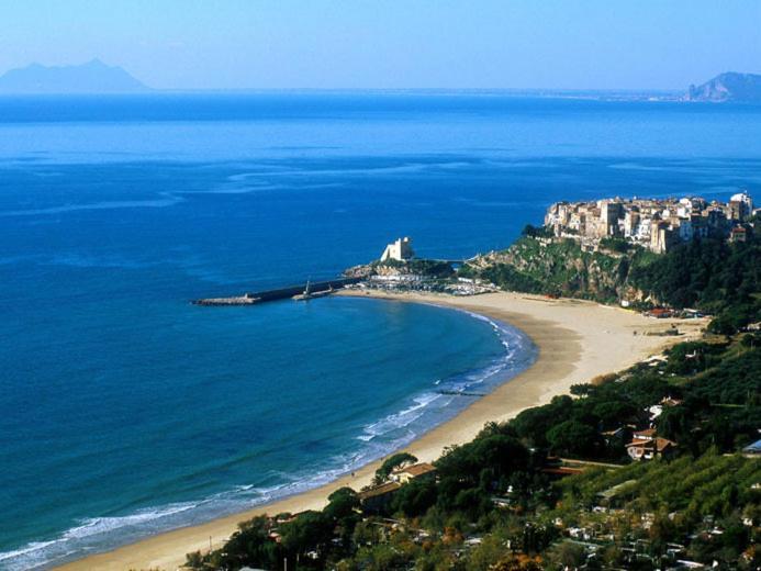 Casa Noemi Διαμέρισμα Sperlonga Εξωτερικό φωτογραφία